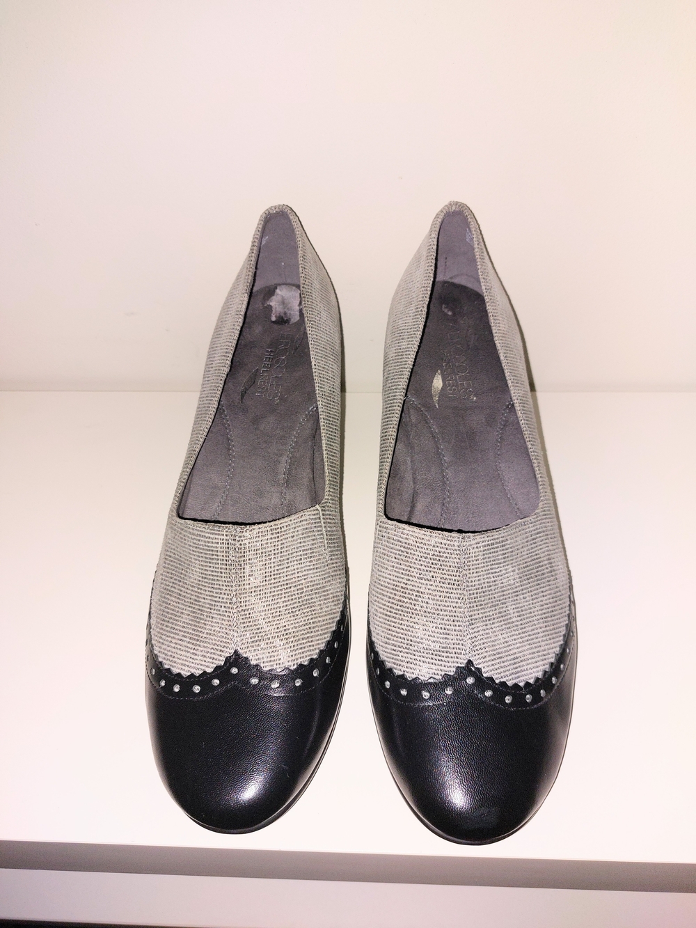 AEROSOLES Gray Low Block Heel Pumps